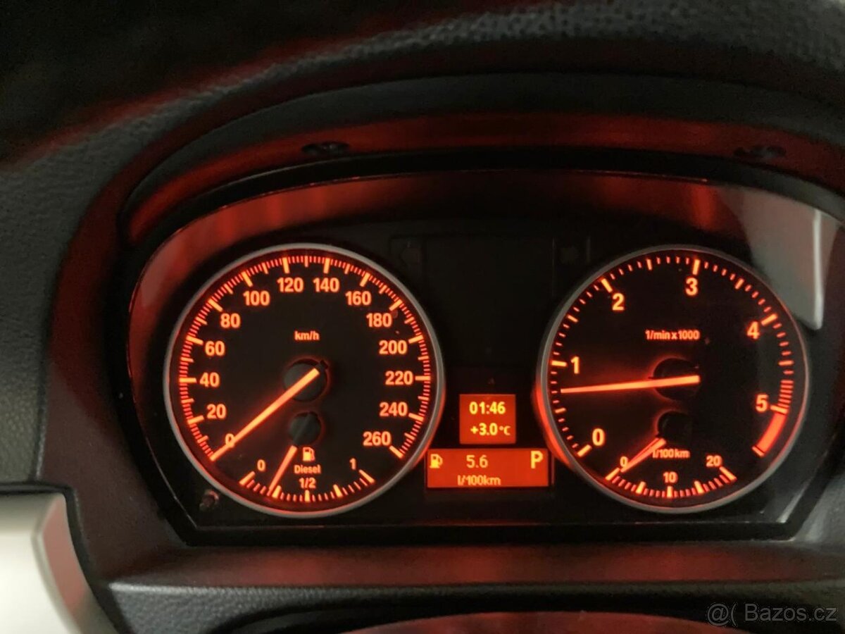 BMW 3 Series, BMW 320d Touring 2012-Serviced 149 000 Kč - 17