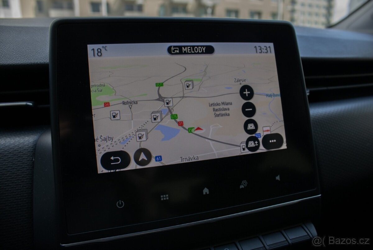 Renault Clio E-tech Hybrid - 17