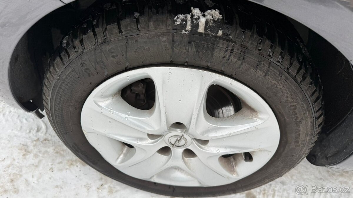 Opel Meriva 1.4 T - 17