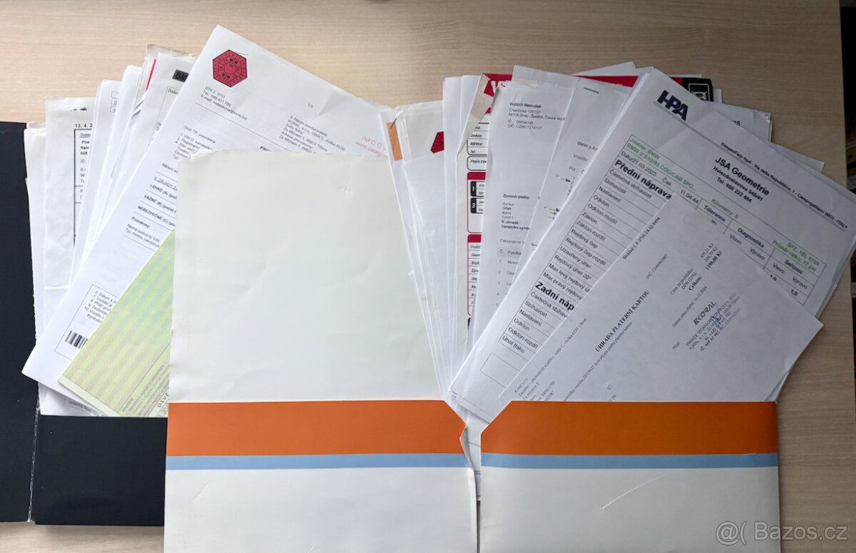 BMW 335i e92: man.,RWD,MPaket,generální servis,DPH,faktury - 17