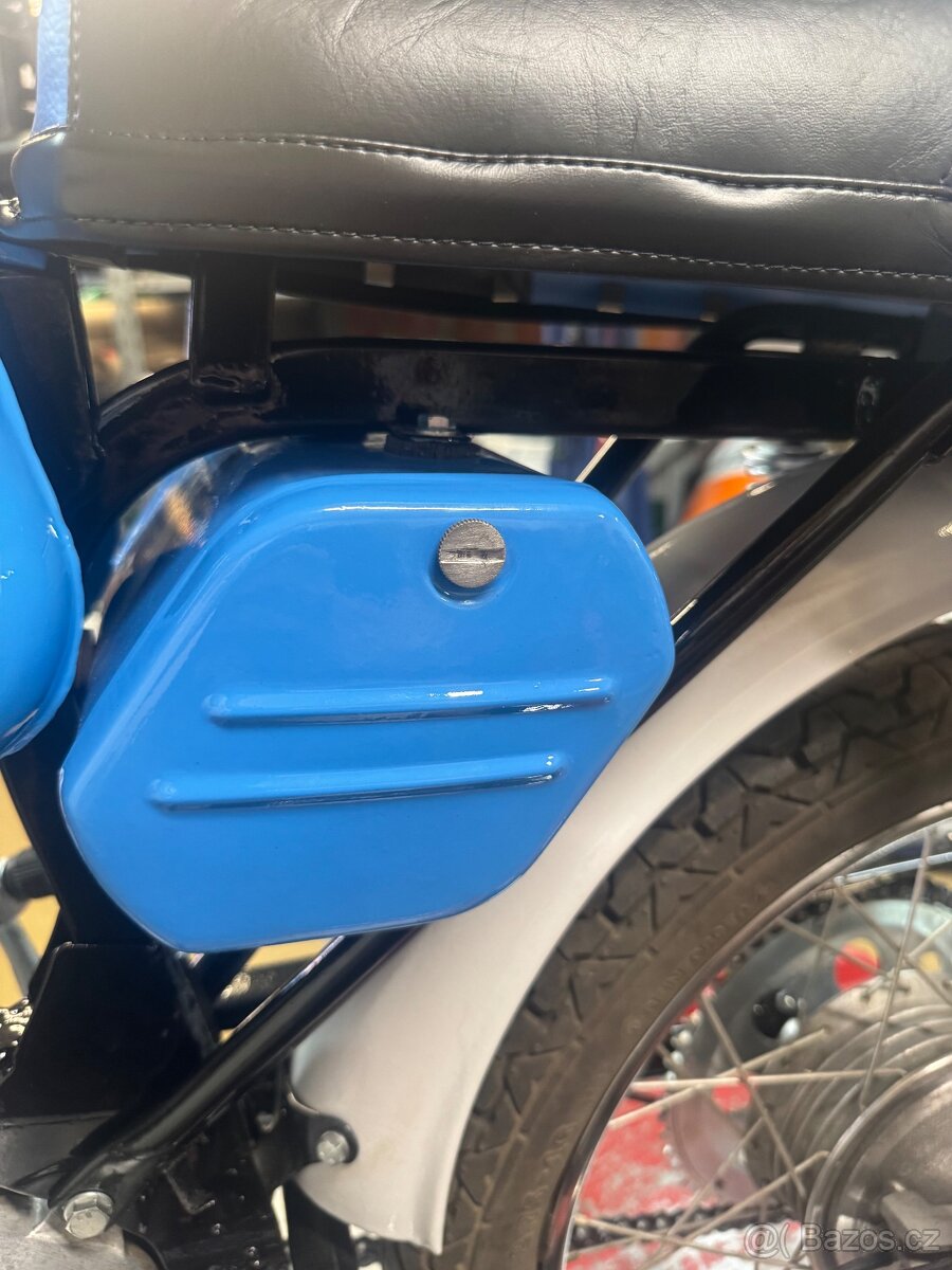 Jawa 23 Mustang - 17