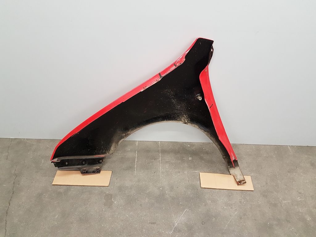 Přední blatníky Fabia I, červené 8180 + kapota - 17