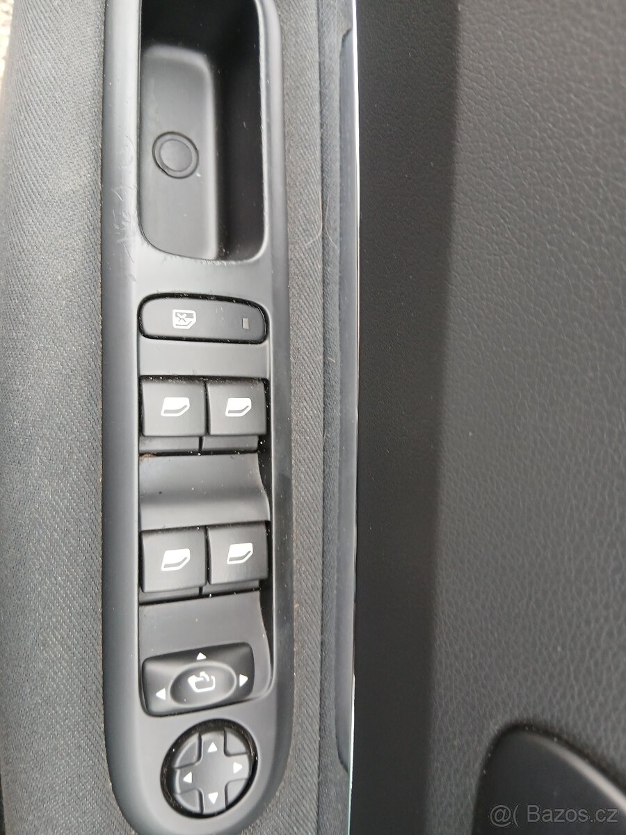 Peugeot 5008, 2.0 HDI, 7 míst, r.v.2017 - 17