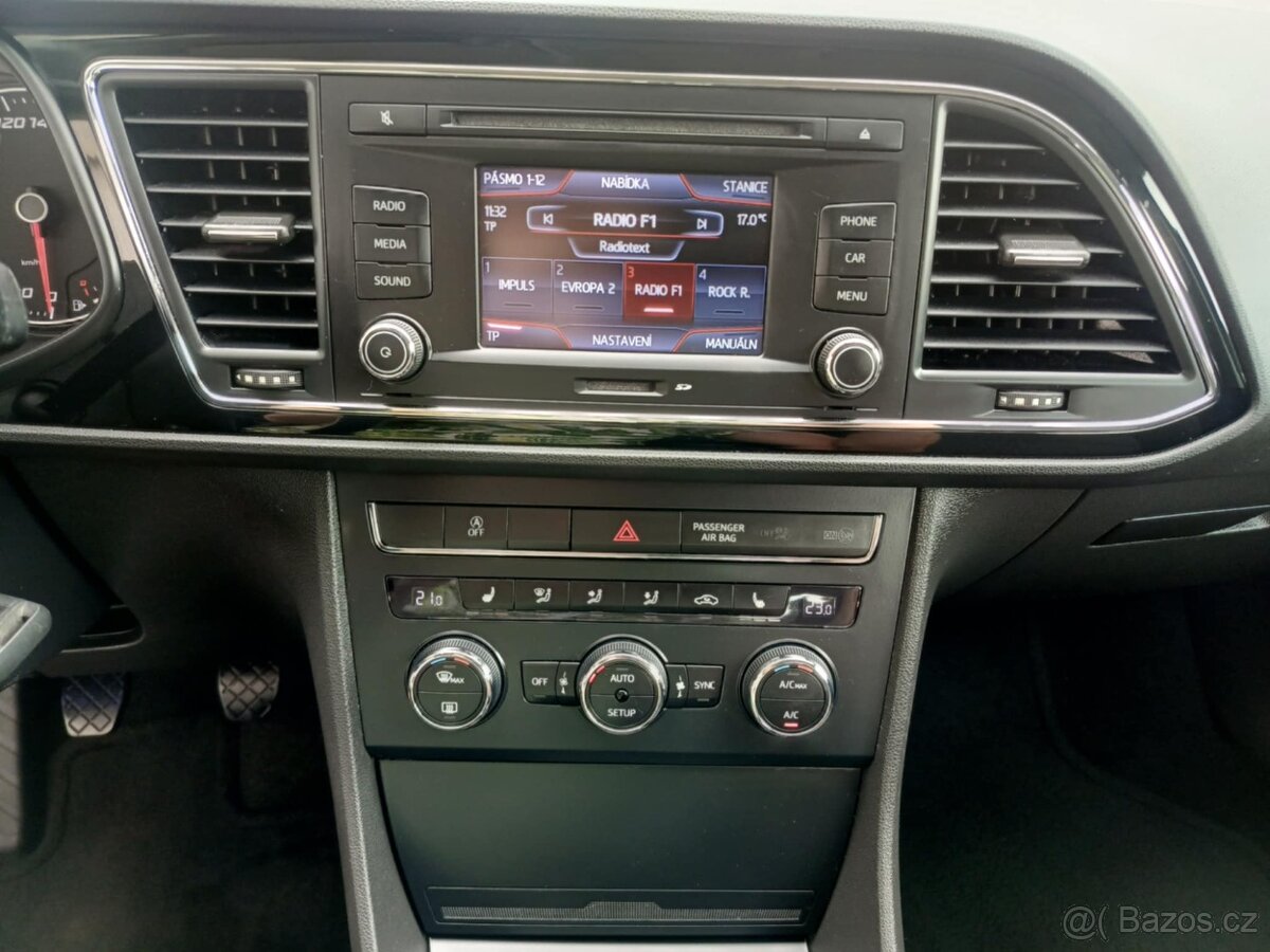 SEAT LEON 1.4 TSI 90 KW STYLE, najeto 142tisíc km - 17