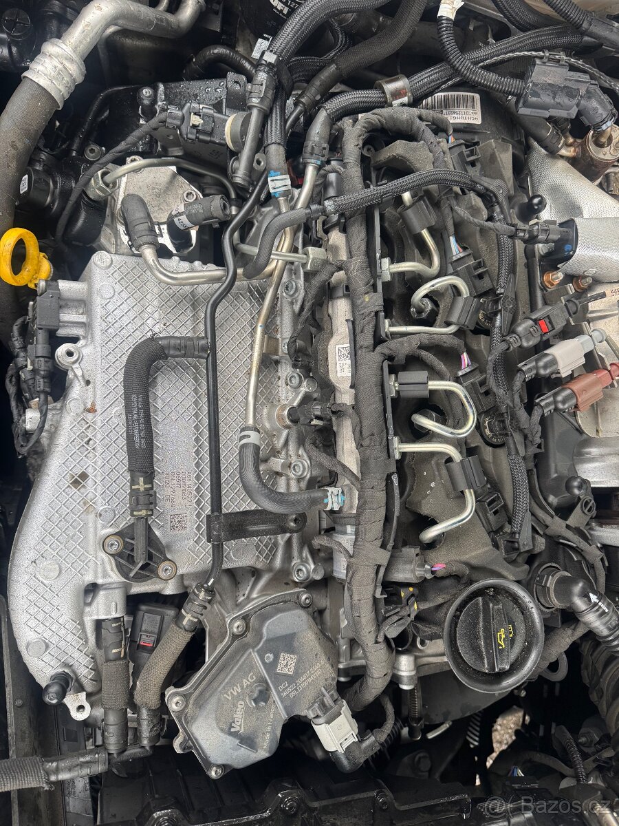 Prodám náhradní díly Škoda Octavia 4/IV - 17