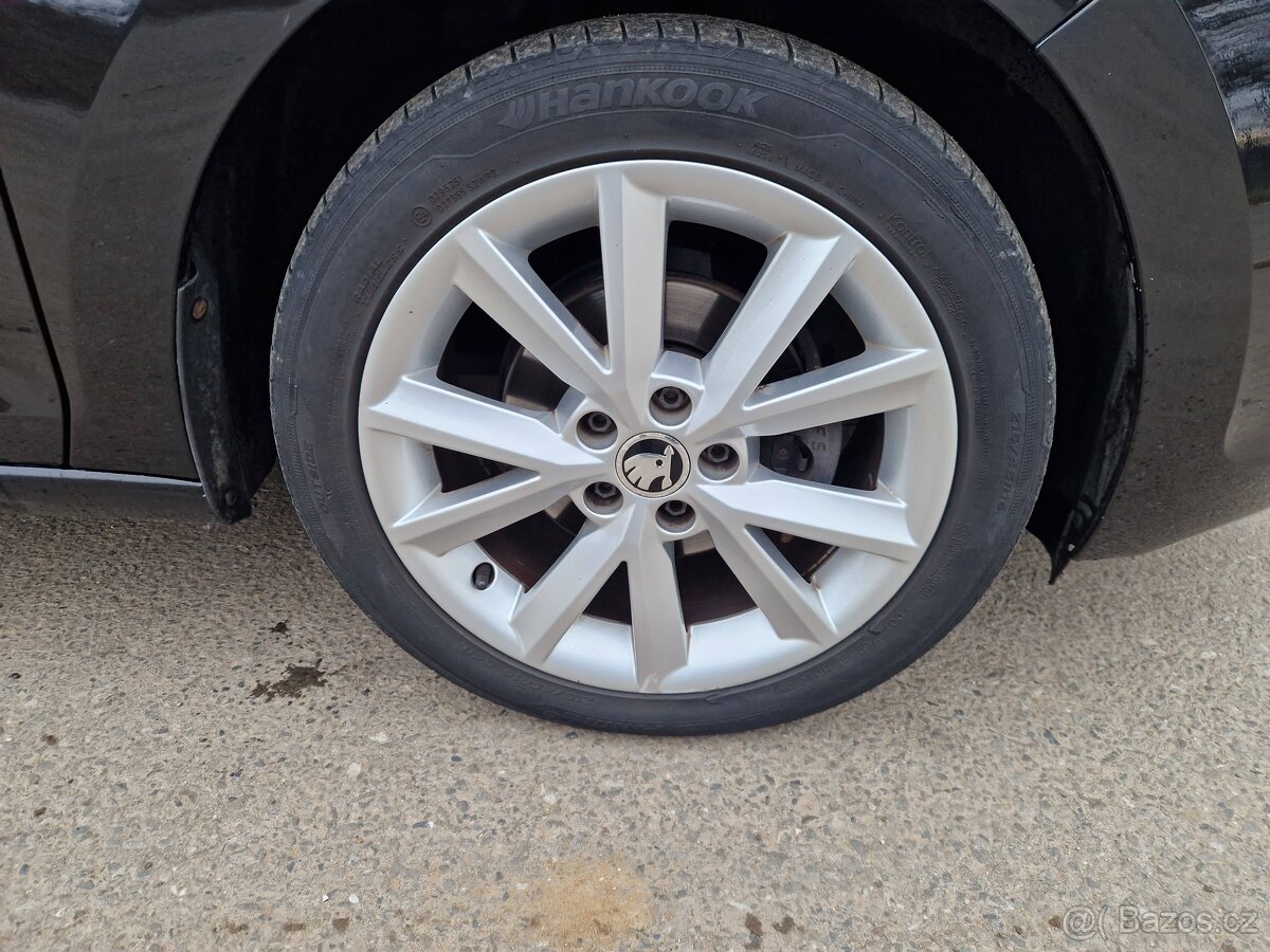 Škoda Rapid 1,2 TSI 63 KW, vyhř.sedadla - 17