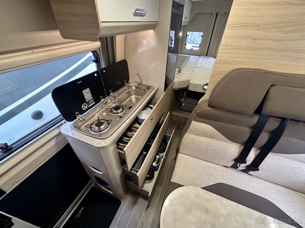 Forster 636 EB VANTASY zvedací střecha - 17