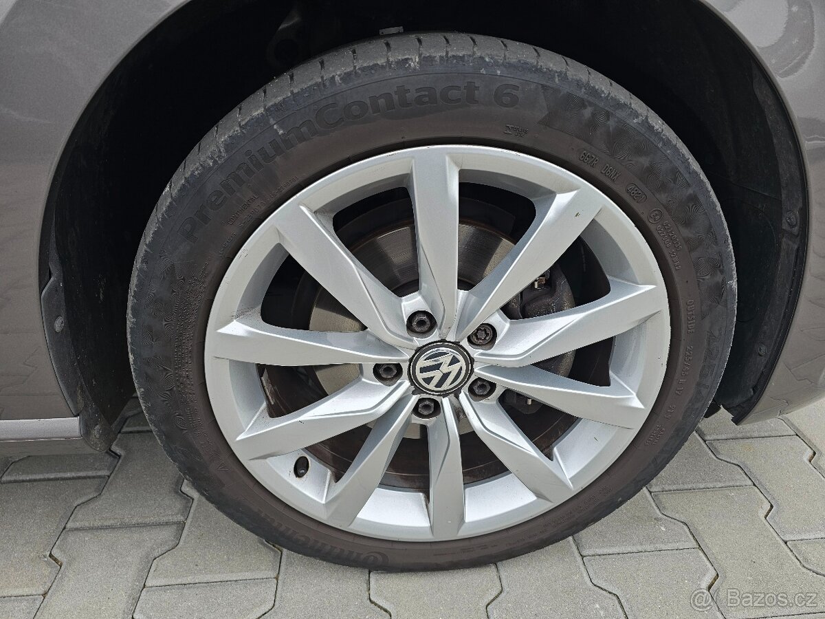 Golf Sportsvan 1,4TSi 92KW DSG HIGHLINE Dig.klima,NAVI, STK - 17