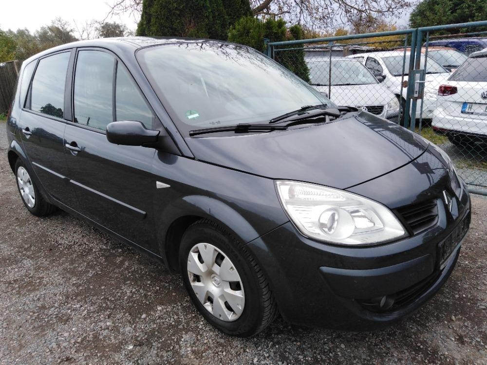 RENAULT SCENIC 1,5 DCi NAFTA 78 KW 6.KVALT - 17