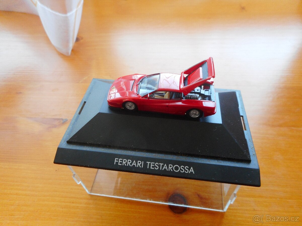 Model auta Ferrari - 17