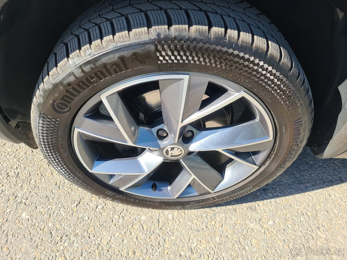 ŠKODA KODIAQ 2,0 TDI 110 KW DPH SPORTLINE DSG 7MÍST 4X4 - 17