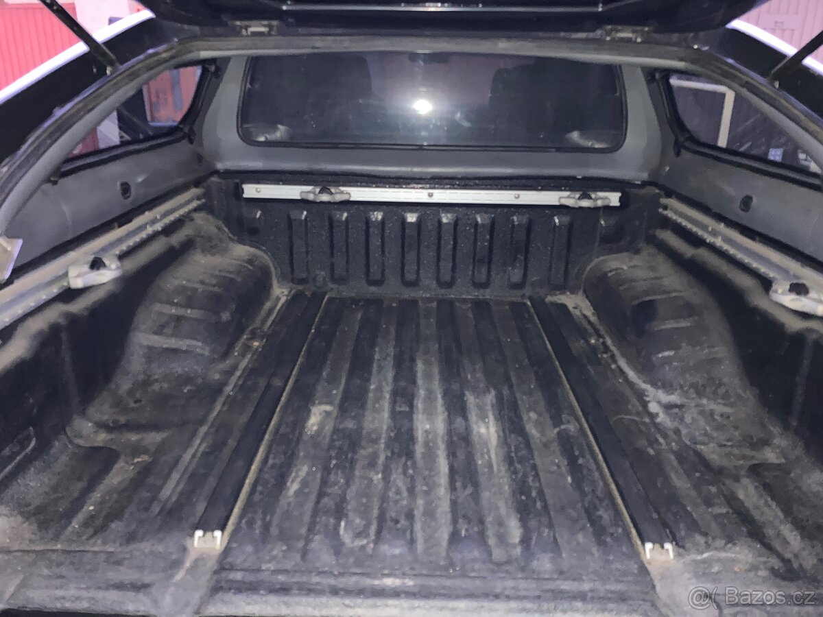 Nissan Navara D40, 128kW, 2006, Hardtop - 17