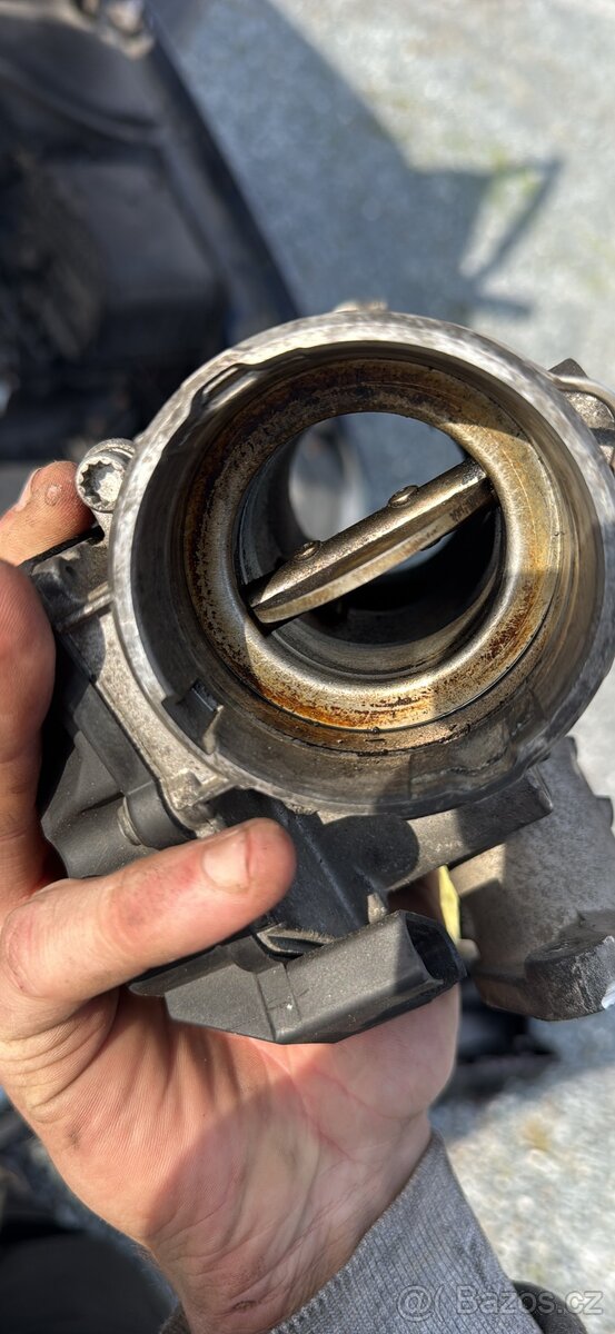 Passat B6 náhradní díly. - 17