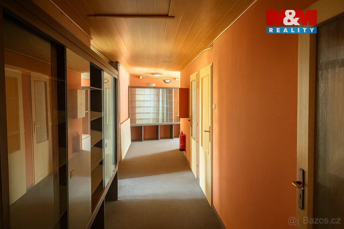 Prodej rodinného domu, 650 m², České Velenice - 17