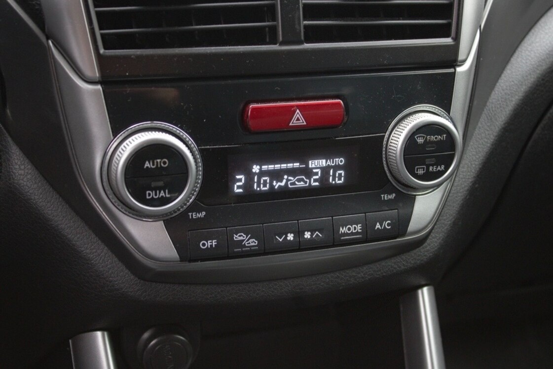 Subaru Forester 2.0D AWD 108 kW 1. majiteľ 4×4 - 17