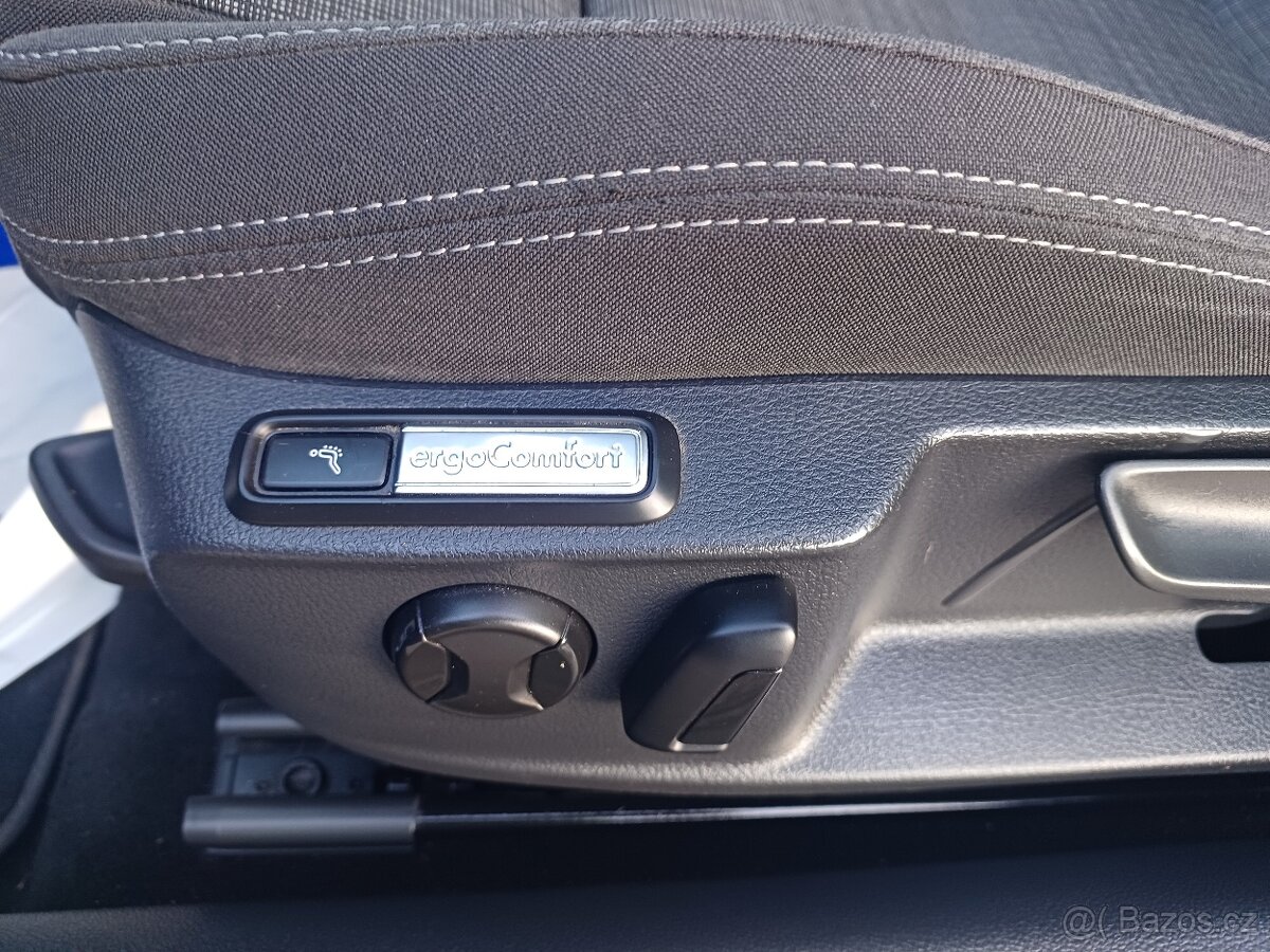 VW PASSAT B8 2.0TDI, DSG, Tažné zař., r.v.2020, FACELIFT - 17