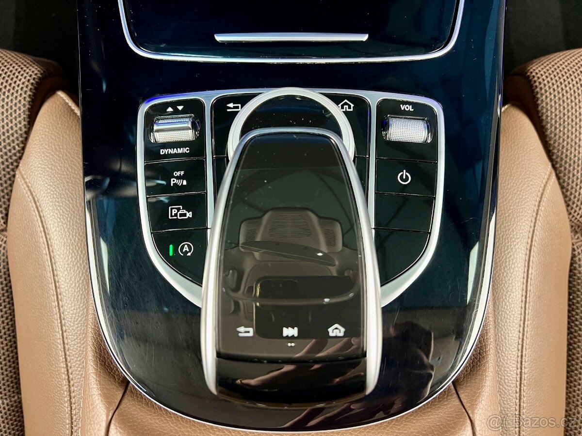 Mercedes-Benz W213 E 220d 4M AMG, BURMESTER - 17