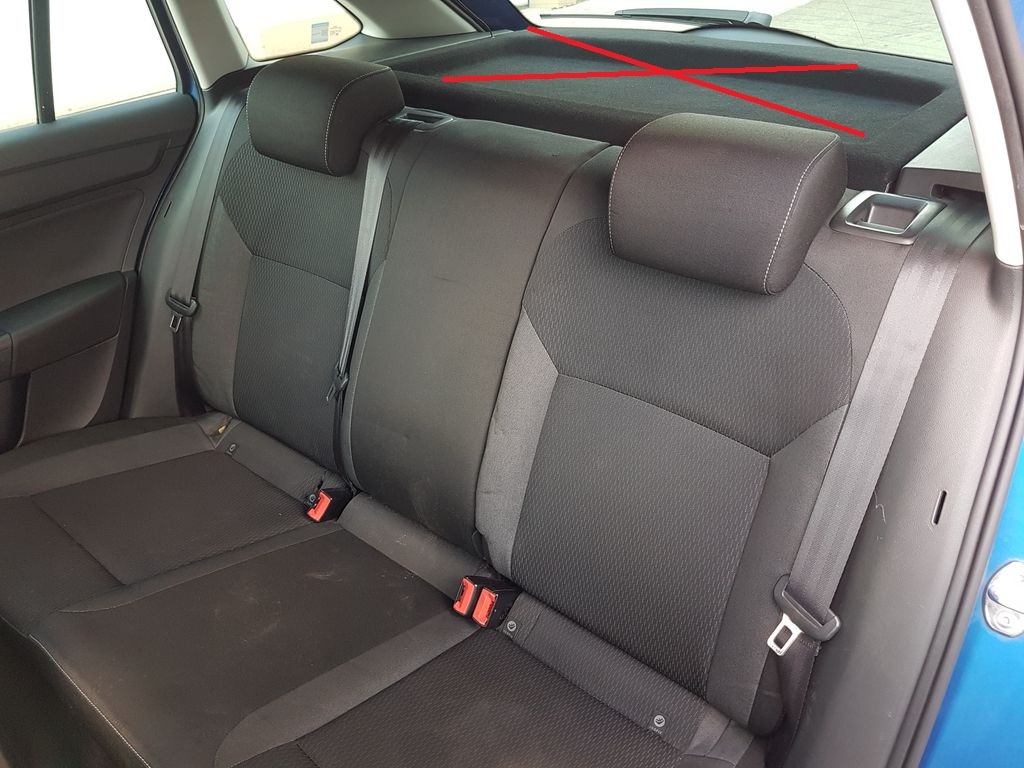 Škoda Rapid Spaceback modrý, 1,2 TSi 77 kW - ND z vozu - 17