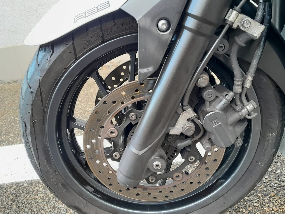 Yamaha X-Max 400 ABS, 2014, moc pěkný stav - 17