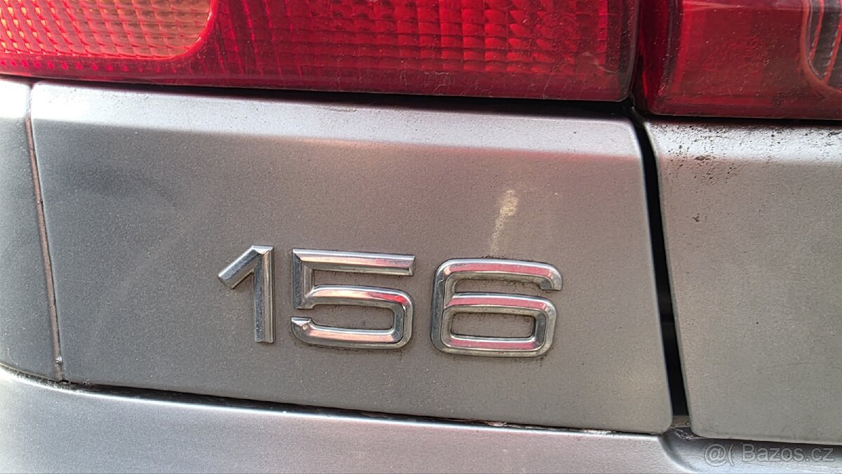 Alfa Romeo 156 2,4 JTD - 17