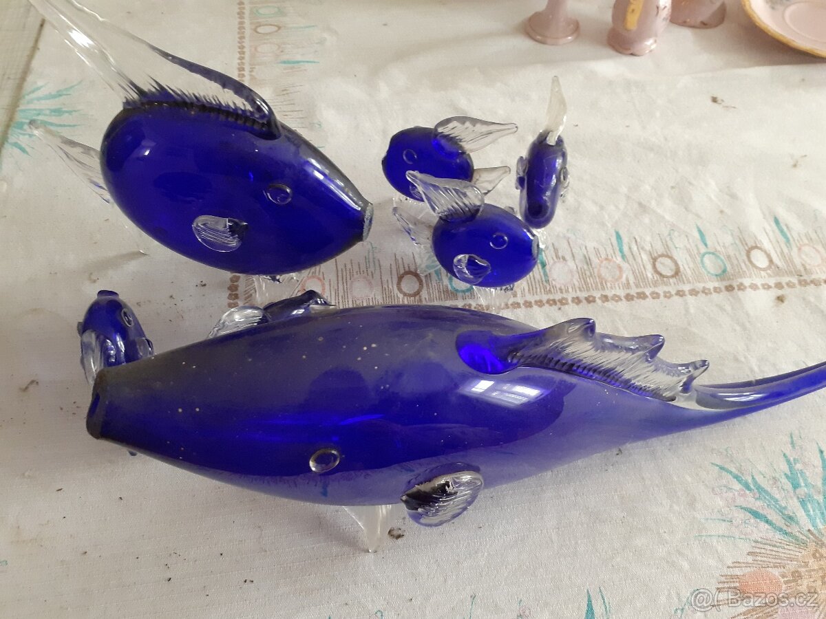 Keramika , růžový porcelán, sošky psů, obrazy - 17