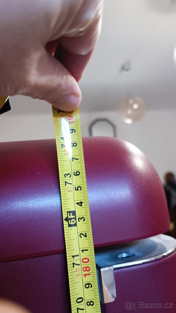 Lednice s mrazákem Schaub Lorenz SL 300R CB - 17