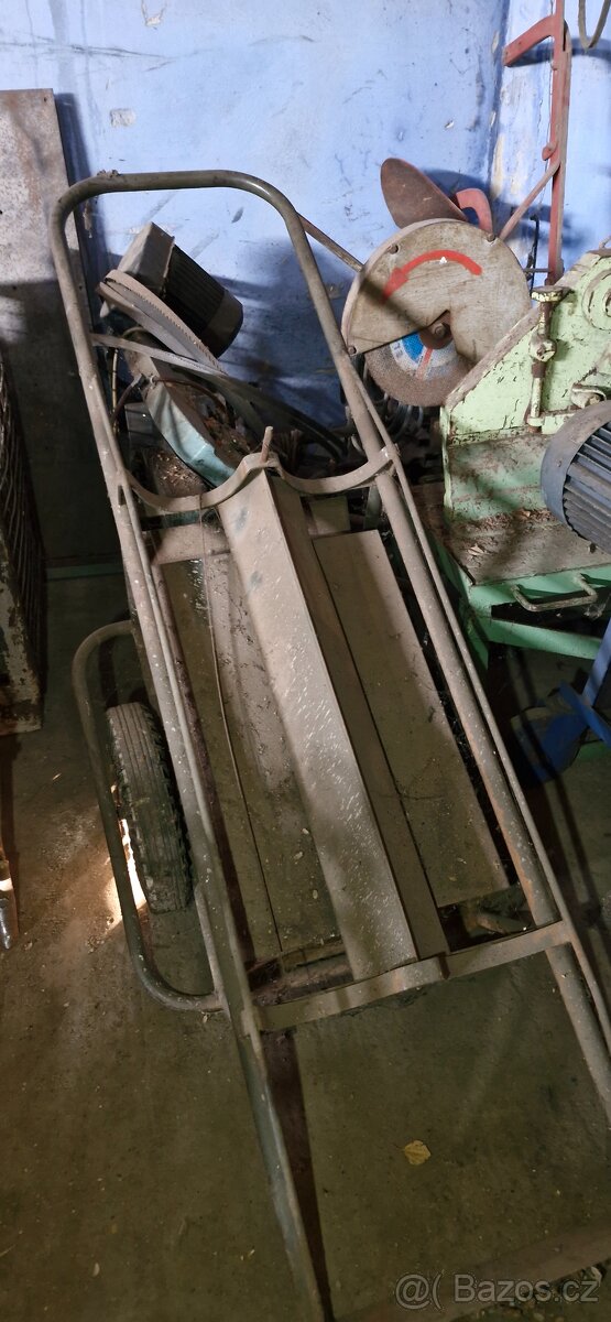 Vybavení dílny Bruska Vrtačka - 17