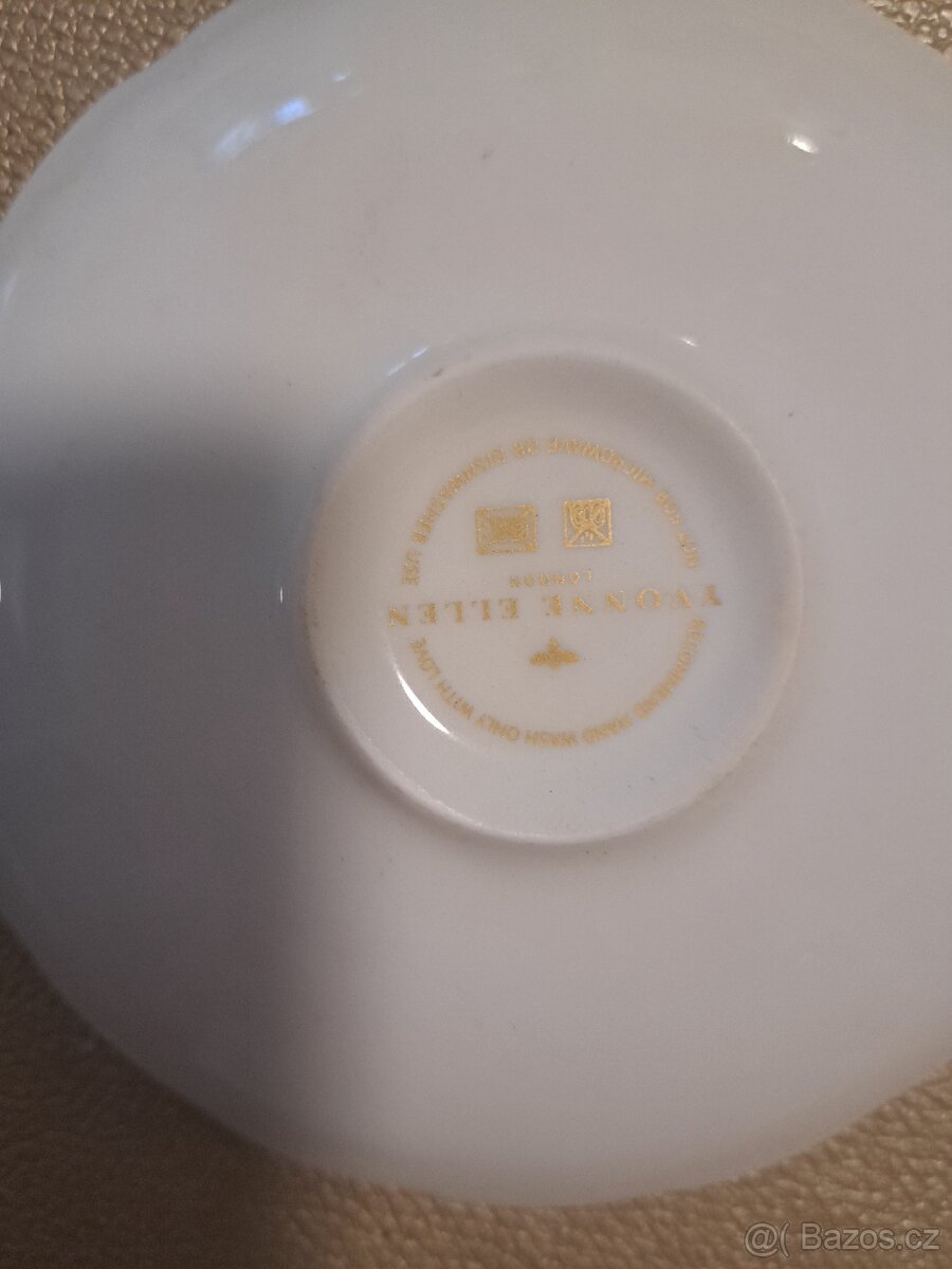 Šálek s podšálkem Yvonne Ellen - 17