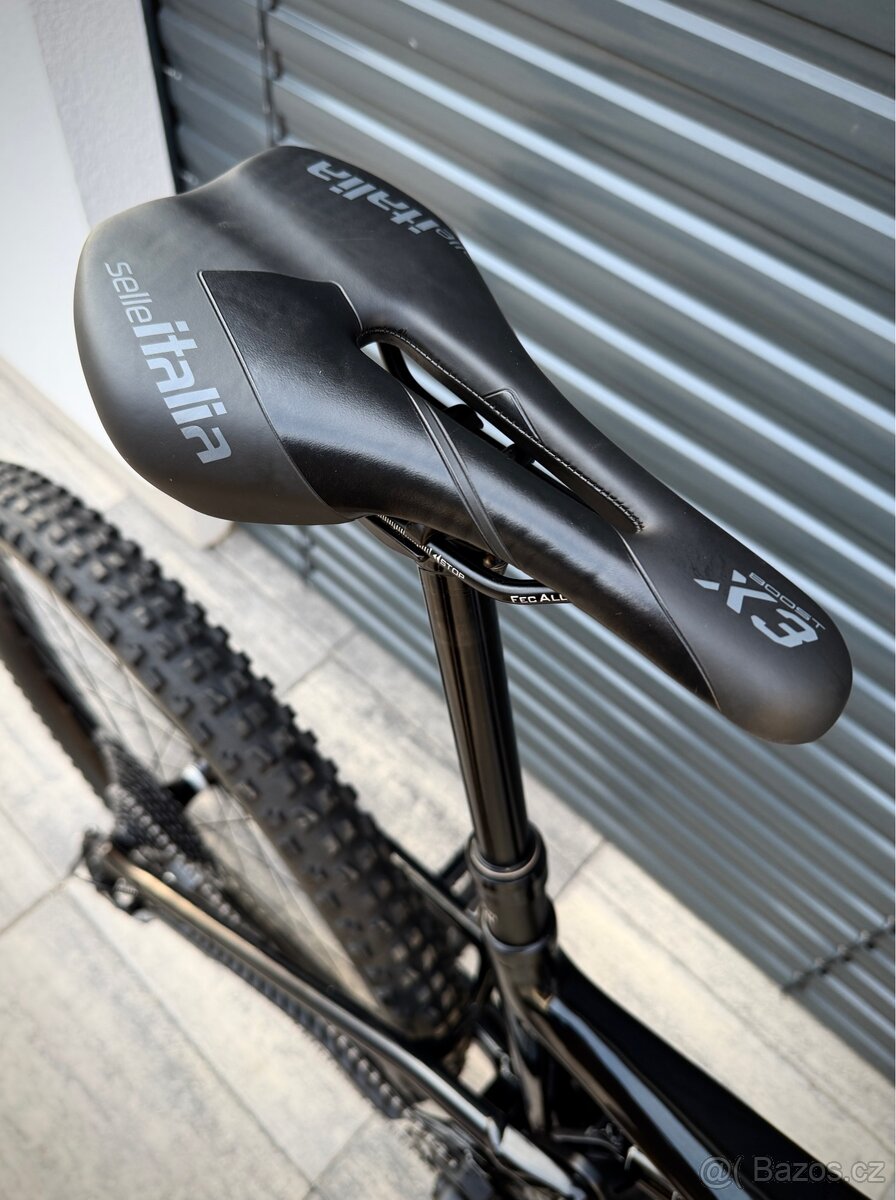 Focus JAM 8.8 NINE, vel. L - 17