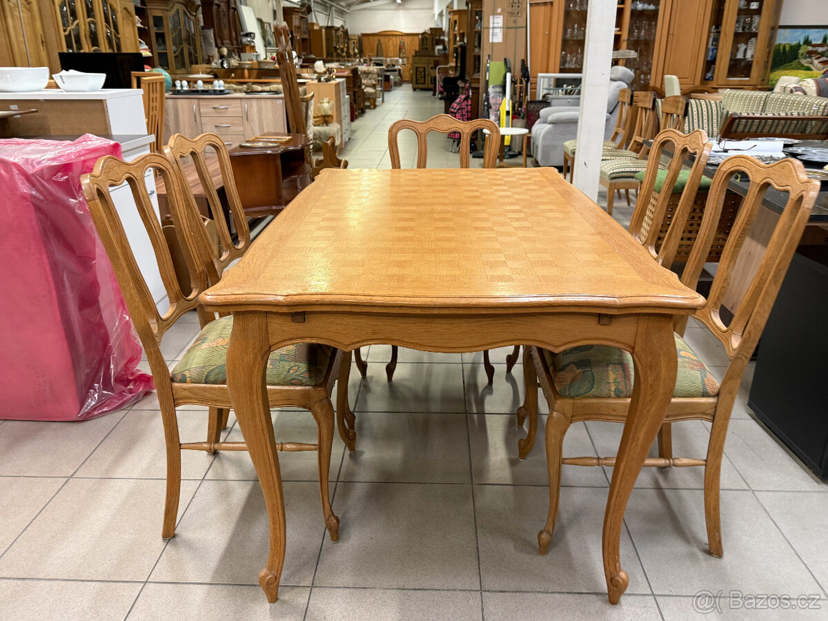Intarzovaný dubový stůl a šest dubových židlí - 17