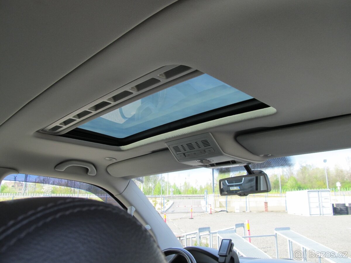 Volkswagen Multivan 2.0 TDI 132kw DSG 4x4 HIGLINE - 17