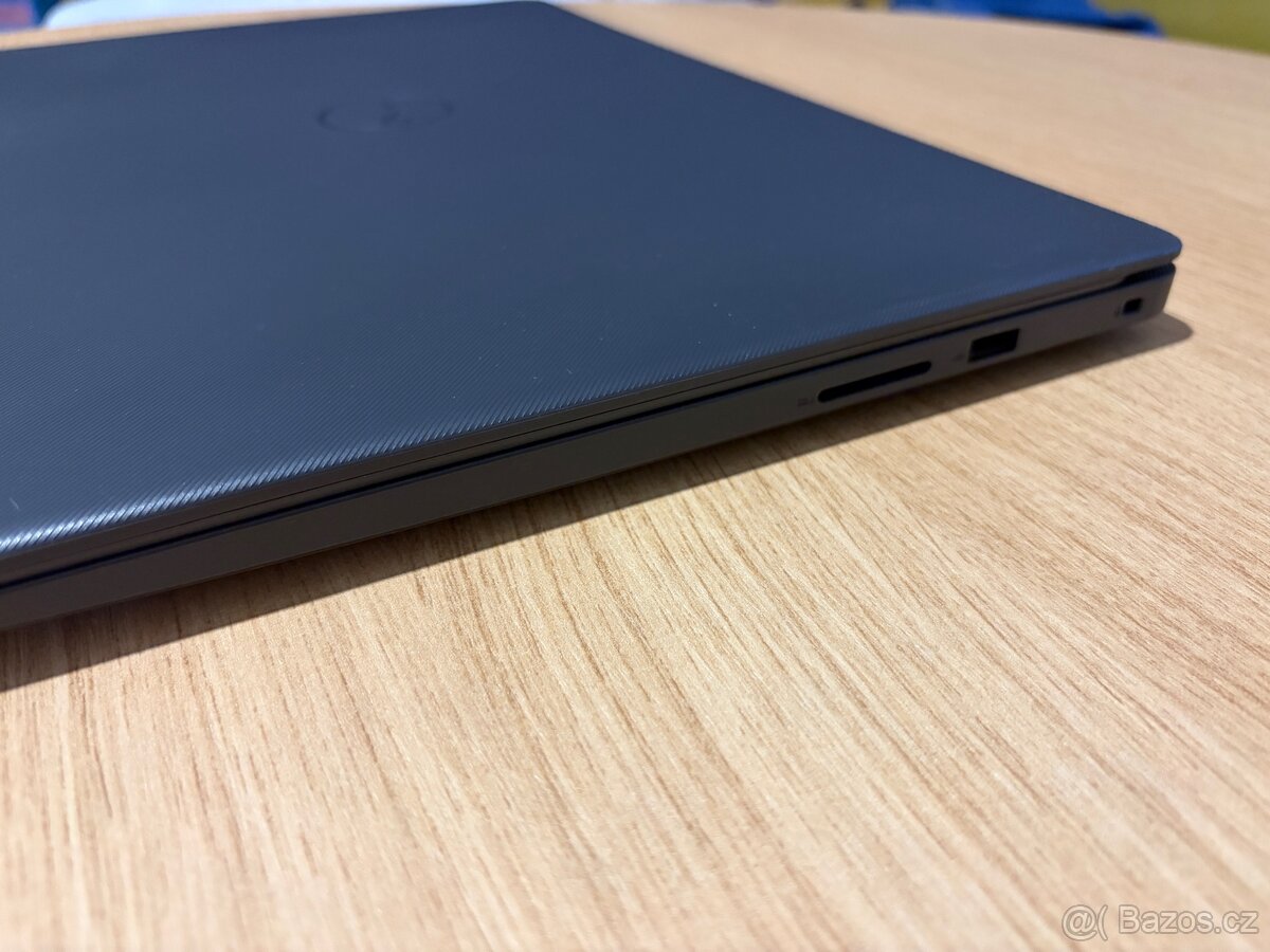 Notebook Dell Vostro i3 - 17