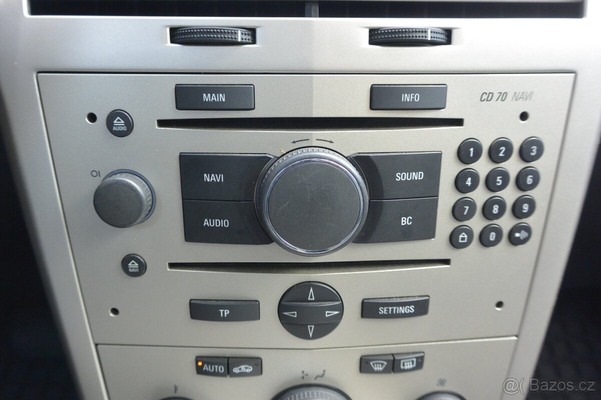 PRODÁM Opel Astra 1.6i16v AUTOMAT EASYTRONIC - 17