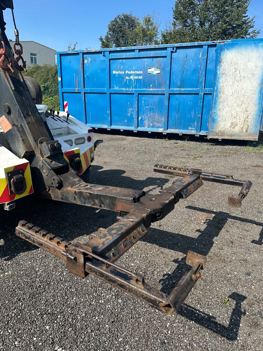 Fuso Canter - odtahový vůz - 17