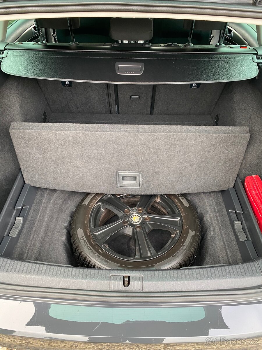 Golf VII Variant - 17