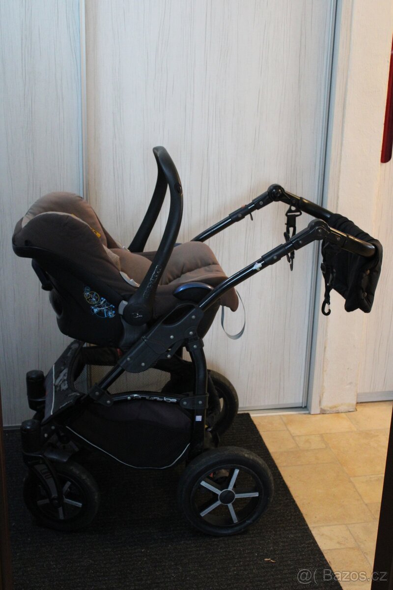 PRODÁM KOČÁREK TROJ KOMBINACI - 17