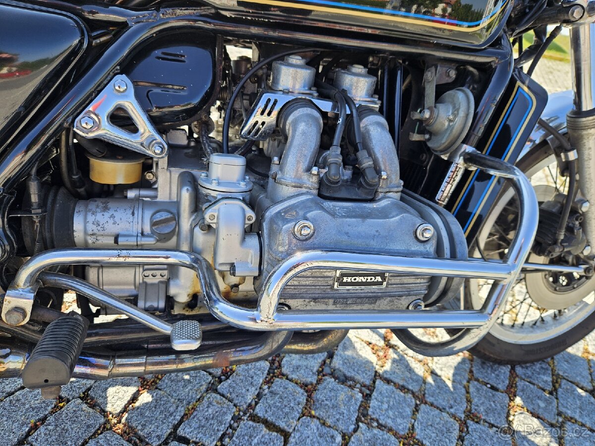 HONDA GL1000 GOLDWING - 17