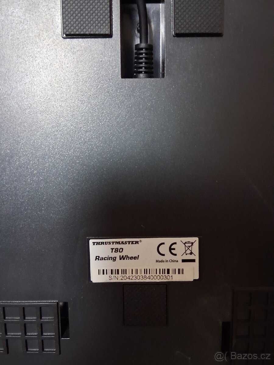 Herní volant z řady Thrustmaster T80 - 17