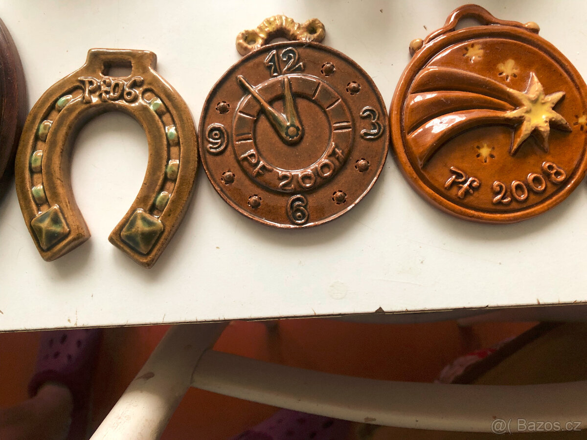 Staré talíře na zeď - 17