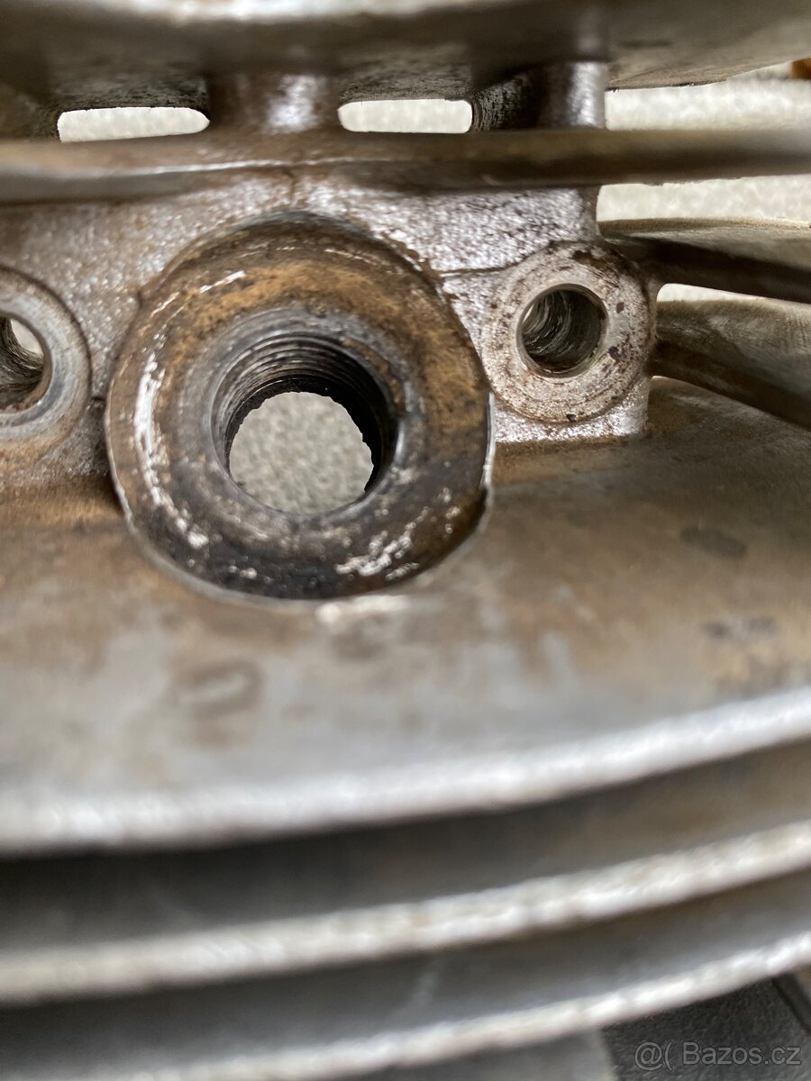 Hlava válce Jawa Pionýr - 17