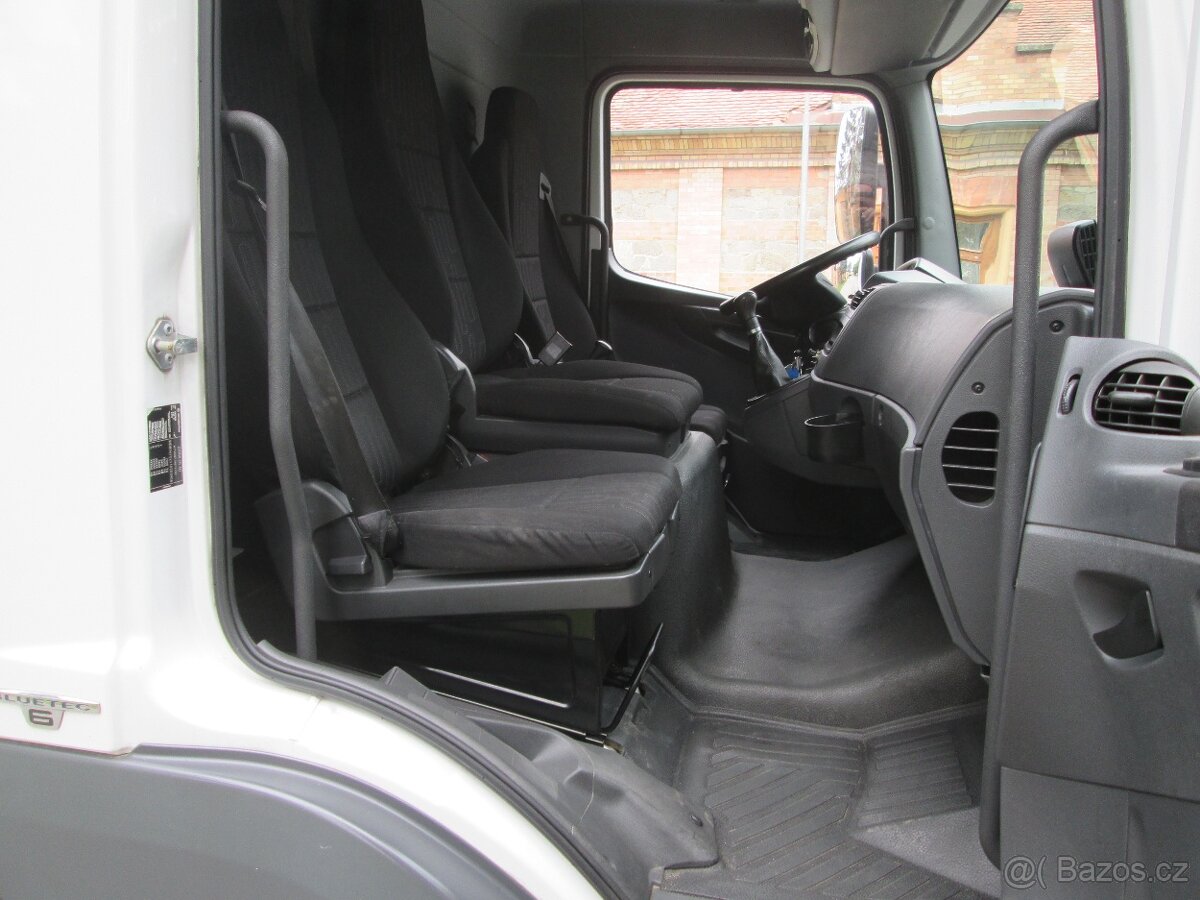 Mercedes-Benz Atego 818 -r.v.2018 - skříň+ HČ - 15 palet -E6 - 17