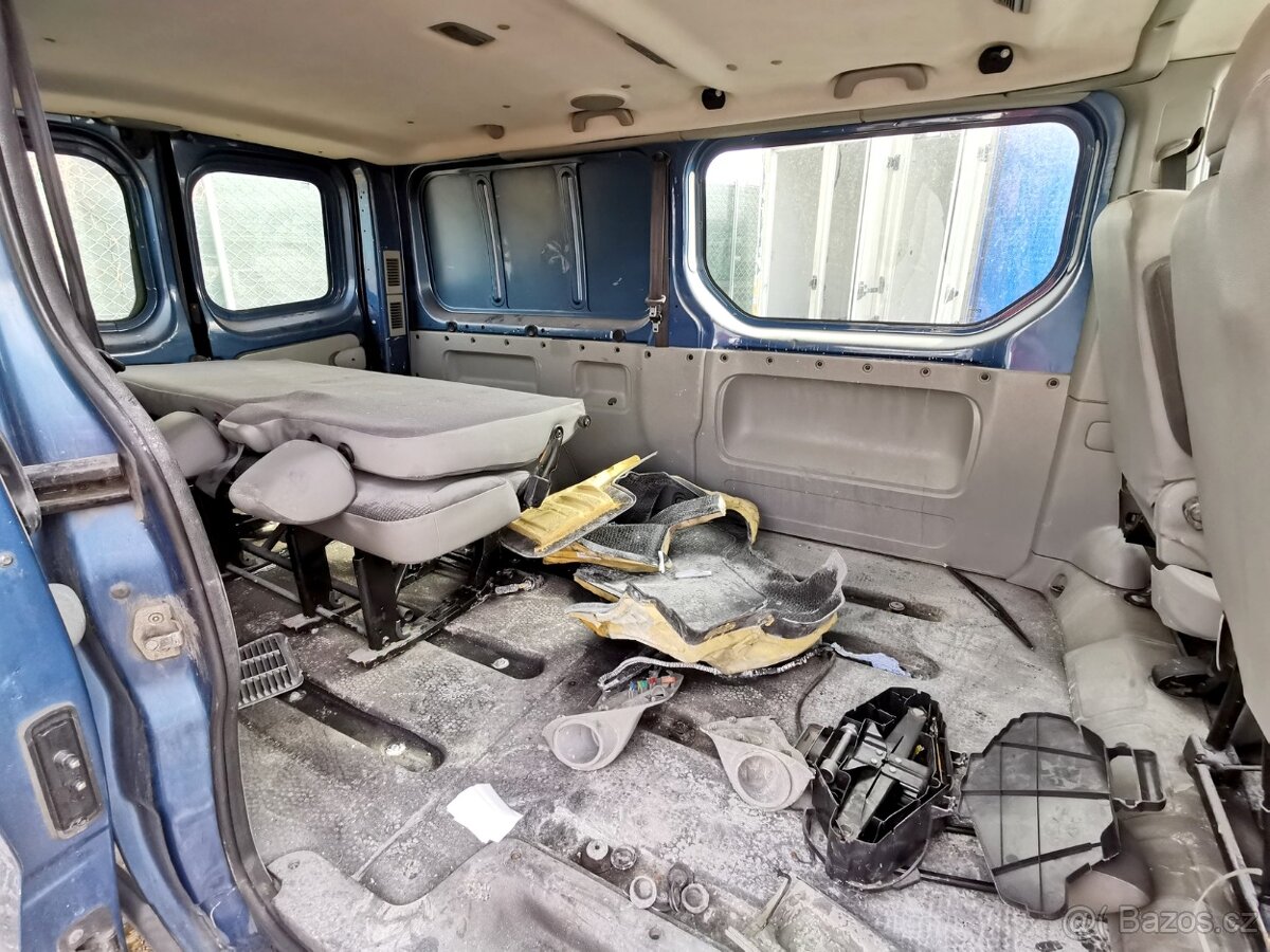 Opel Vivaro 2.0CDTI/84kw L2H1/ PO POŽÁRU - 17