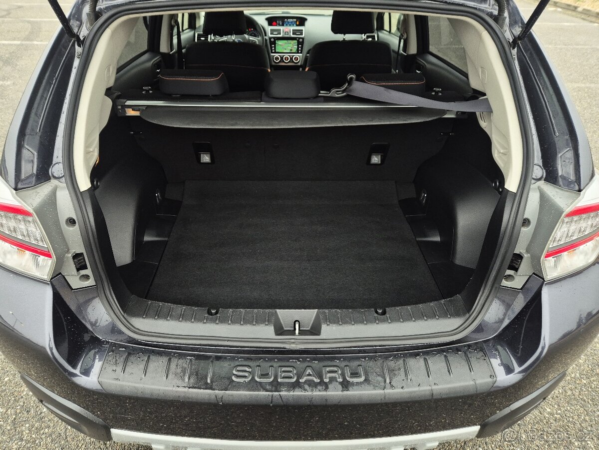 SUBARU XV 2.0i FACELIFT-AUTOMAT -LIMIT. EDICE 82 TIS.KM TOP - 17