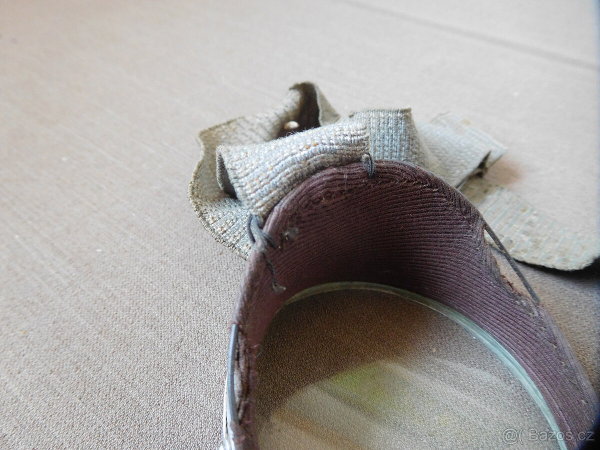 STARÉ asi MOTO BRÝLE - 17