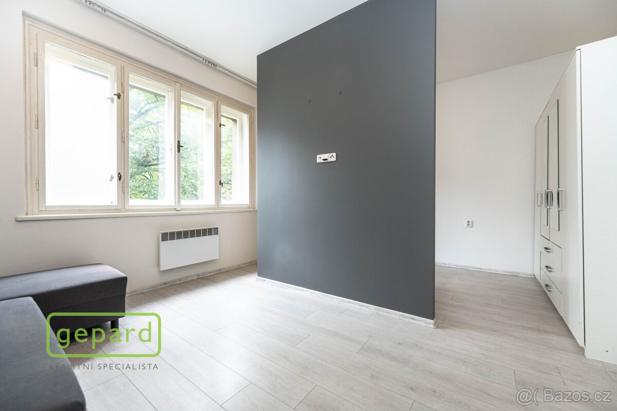 Spoluvlastnický podíl 1/2, rodinný dům Káranská, Praha 10 - - 17