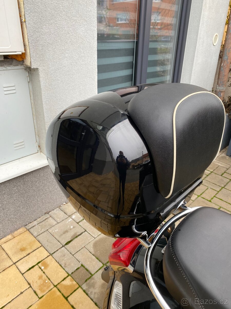 Piaggio Vespa GTS 125 Super Sport Top - 17