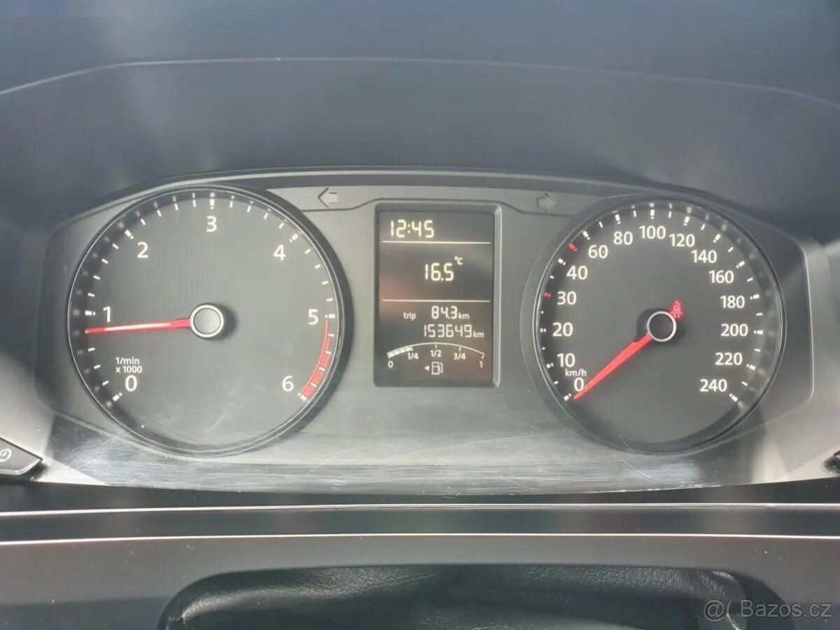Volkswagen Multivan, SUPER STAV, 110KW, MANUAL 153K - 17