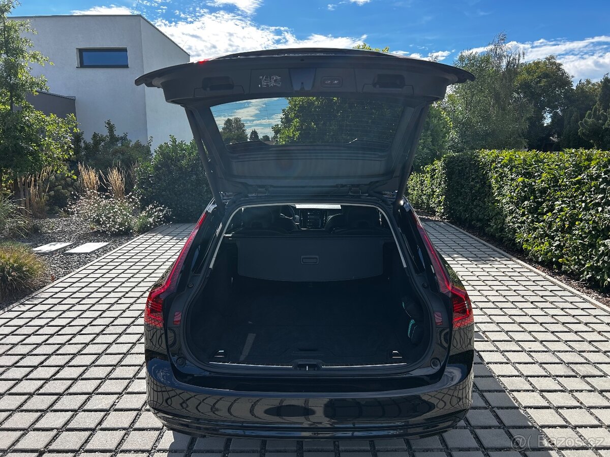 Volvo V90 B4 145kW odp. DPH - 17