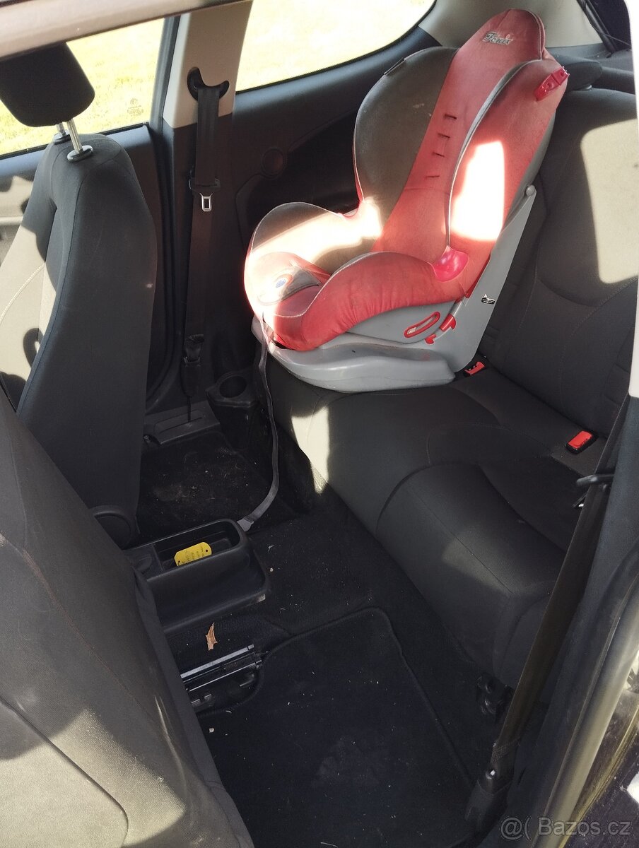 Alfa Romeo Mito 1.3 JTD rok 2013 - 17