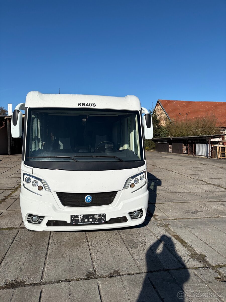 Obytné auto knaus - 17